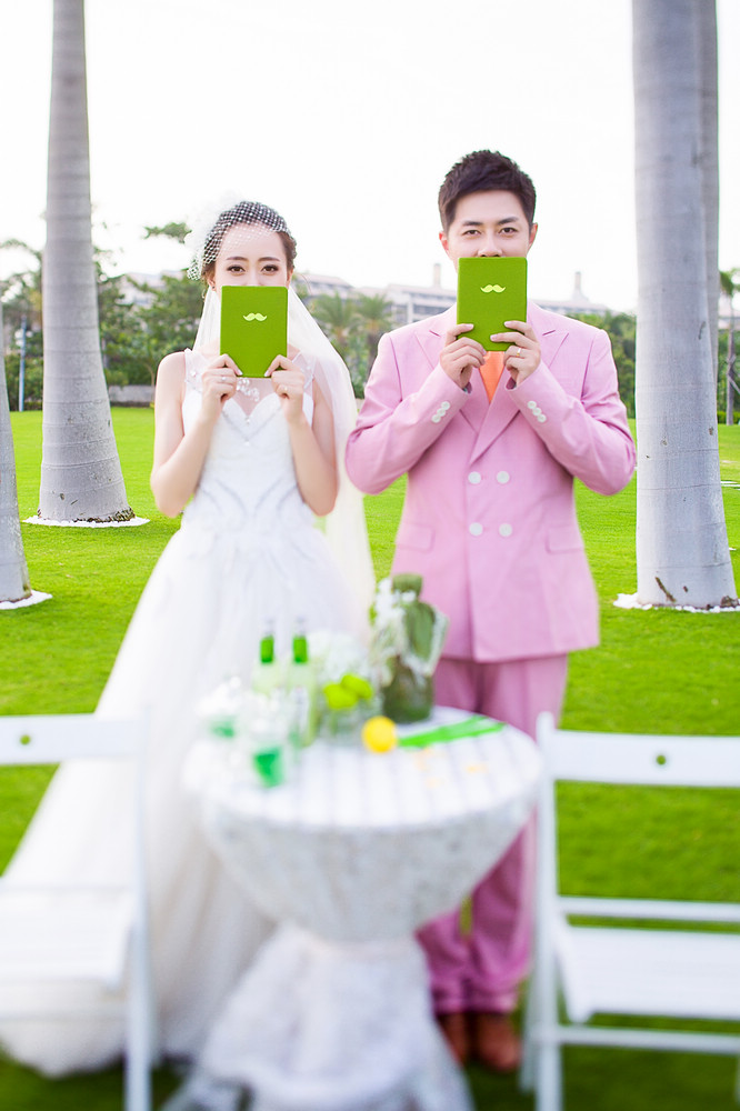鲁先生&刘女士